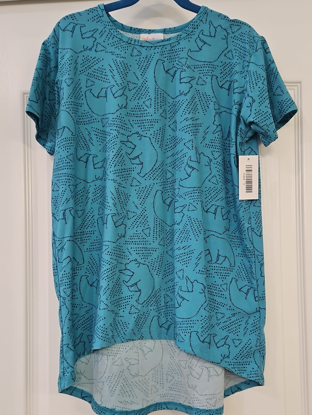 LulaRoe Gracie shirt NWT, Polar Bears, size 10
